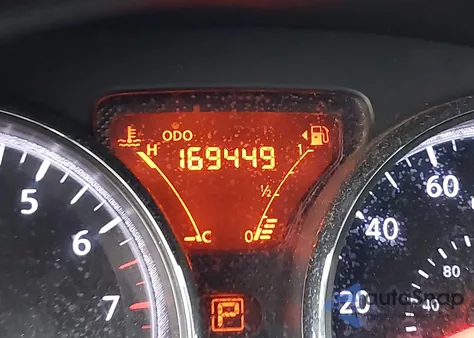 2013 Nissan Versa 1.6 Sl из США, поврежденный, VIN 3N1CN7AP5DL857008